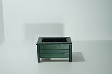 Küçük Yeşil Ayaklı Dikdörtgen Saksı 2