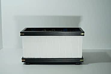 Siyah Beyaz Ayaksız Dikdörtgen Saksı