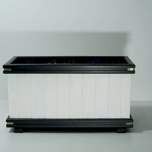 Siyah Beyaz Ayaksız Dikdörtgen Saksı